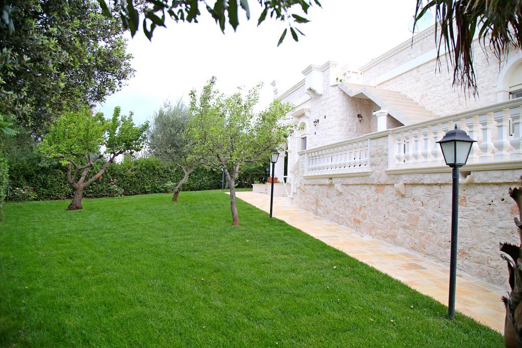Villa Angelina Selva Di Fasano Luaran gambar