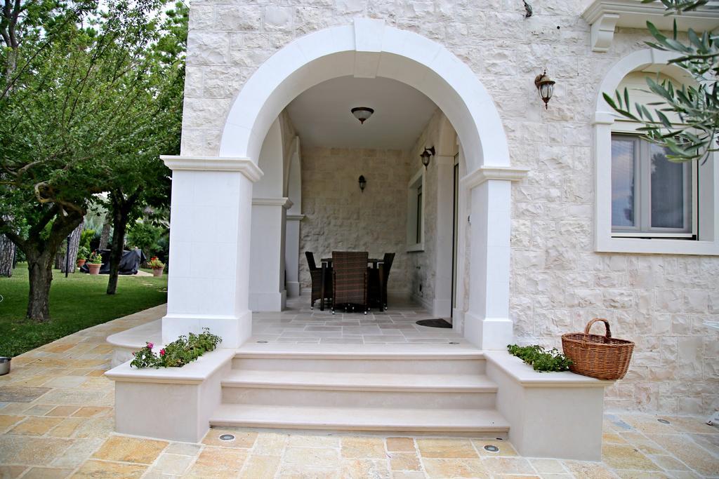 Villa Angelina Selva Di Fasano Luaran gambar
