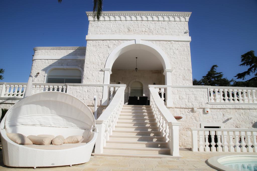 Villa Angelina Selva Di Fasano Luaran gambar