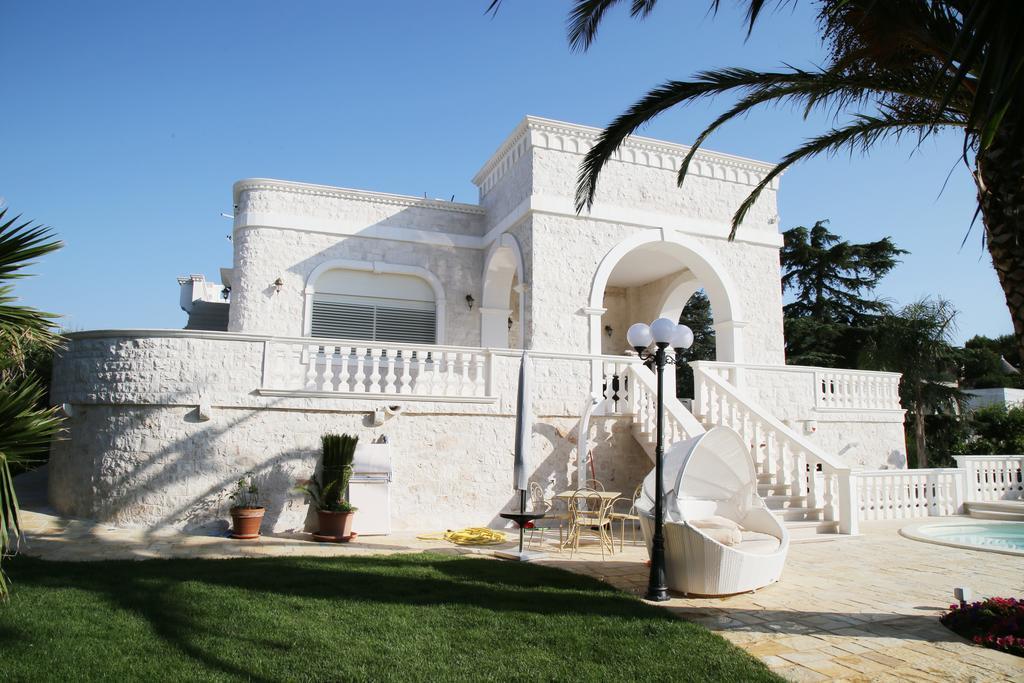 Villa Angelina Selva Di Fasano Luaran gambar